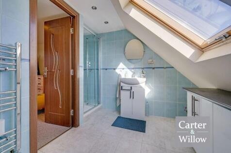 En suite shower room
