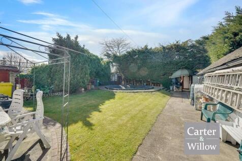 Private rear garden 