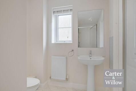 En suite shower room