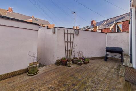 CAM01604G0-PR0569-STILL013.jpg