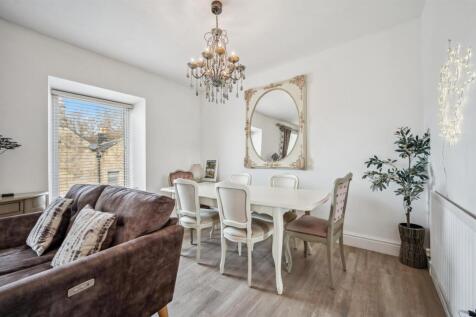 Dining area.jpg