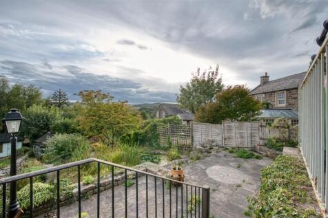 Garden and view north-west.jpg