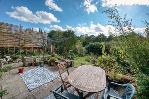 Dining patio and lawn.jpg