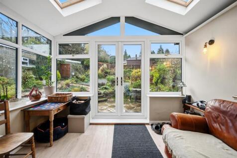 Conservatory to garden.jpg