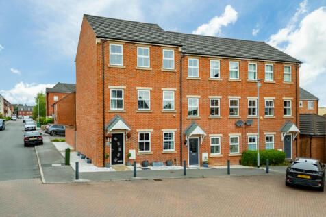 4 Bedroom, End Town House