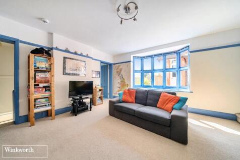 Sitting/Bedroom Six