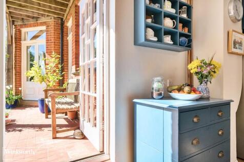 Kitchen To Garden