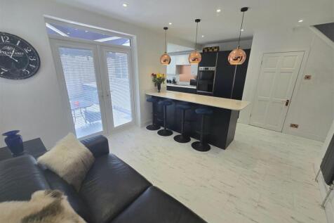 Open Plan Kitchen Diner