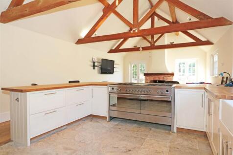 Kitchen3.jpg