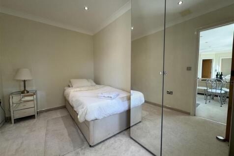 Photo 05-09-2025, 11 18 53.jpg