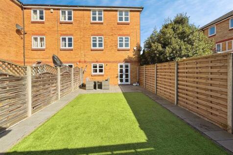 00d1676b-Garden 201.jpg