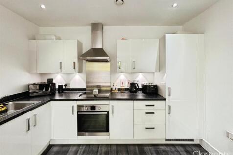 65819f06-Photo 206-7-25 2C 2010 2041 2009.jpg