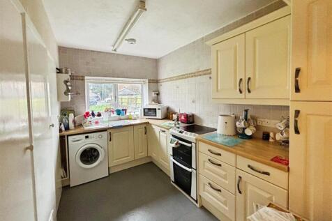 5daafe98-Photo 201-8-26 2C 2013 2000 2048.jpg