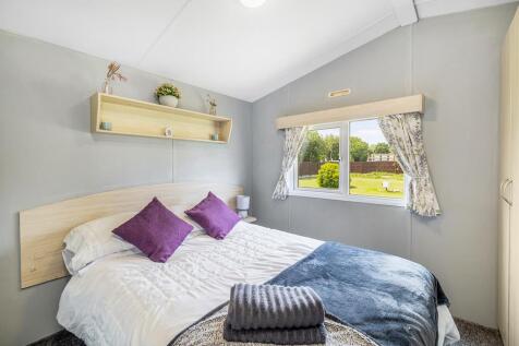 33 Oak Tree Holiday Village (Antons Gowt)-18.jpg