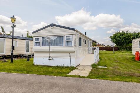 33 Oak Tree Holiday Village (Antons Gowt)-2.jpg