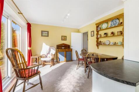 24 Winston Gardens (Boston)-30.jpg