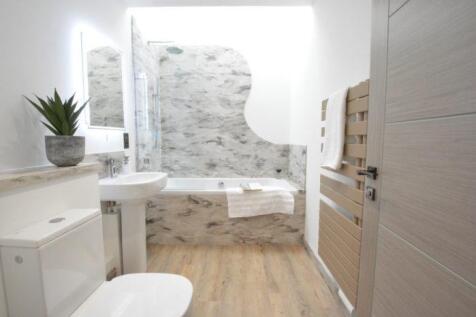 Bathroom-1-700x466.jpg
