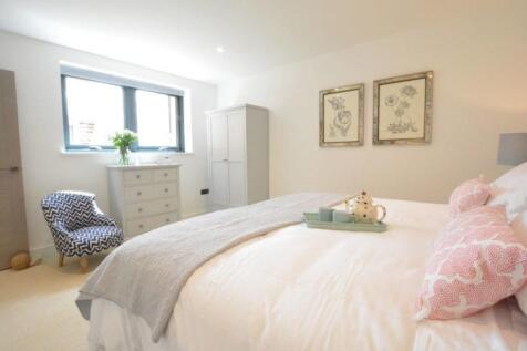 Stanney-to-window-700x466.jpg