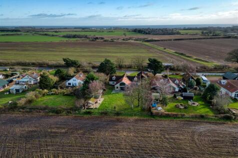 6 Boyton Road (11).jpg