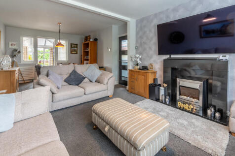 Living and Dining...