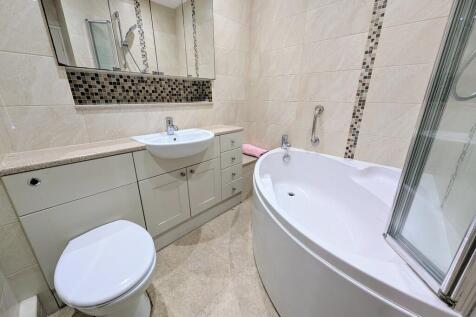 PXL_20250905_1424...