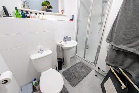 PXL_20251203_1616...