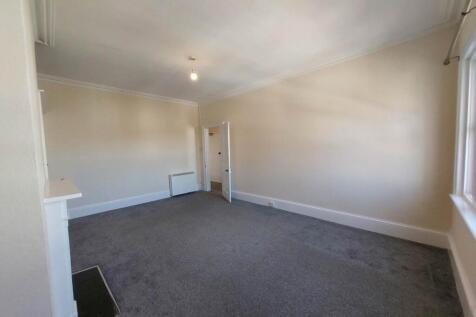 Front room3