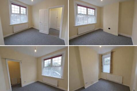 Living room &amp; bedroo