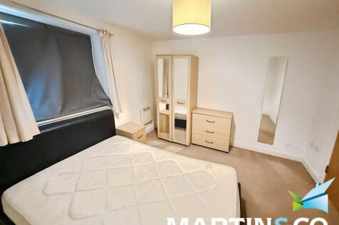 956e82b7-WhatsApp...