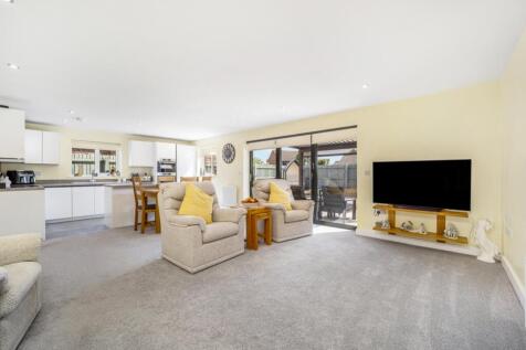 6 Spinney Close (Holbeach)-21