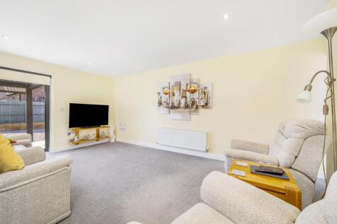 6 Spinney Close (Holbeach)-20