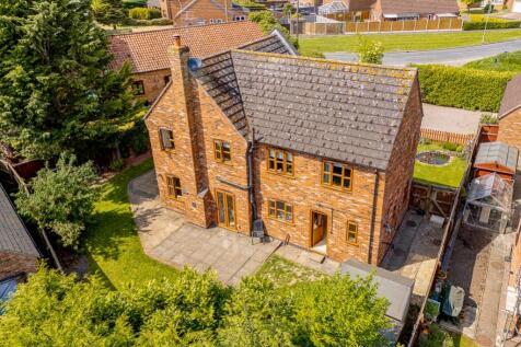 2 Whiteacre Gardens (Gedney)-3