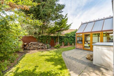 2 Whiteacre Gardens (Gedney)-12
