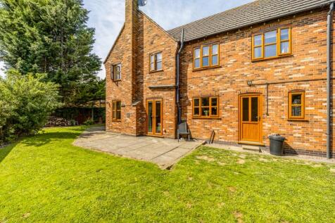 2 Whiteacre Gardens (Gedney)-14