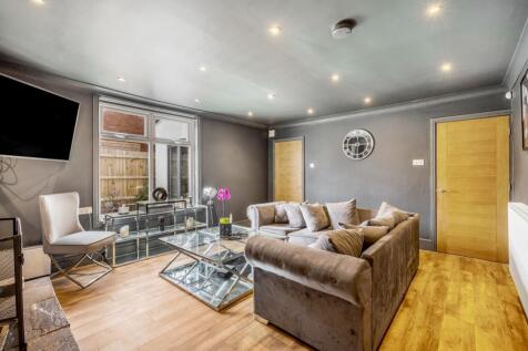 The Mulberies (Whaplode)-17