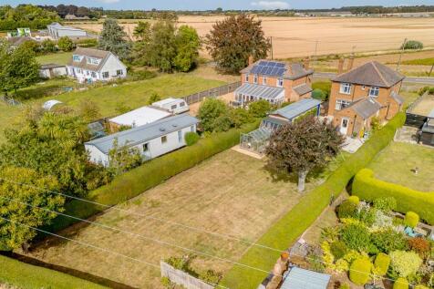 116 Roseways (Fleet)-2