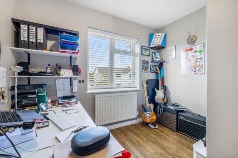 17 Grange Drive (Spalding)-36