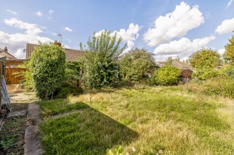 18 Highfield Road (Donnington)-11