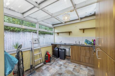 33A High Street (Long Sutton)-32