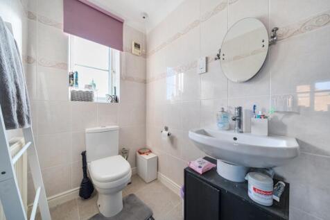 1376091-16-6915e9c9d4262