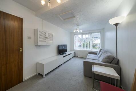 3 Abbots Way-013.JPG