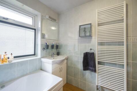 3 Abbots Way-027.JPG
