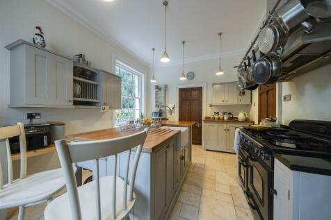 2 Riddings House-005.JPG
