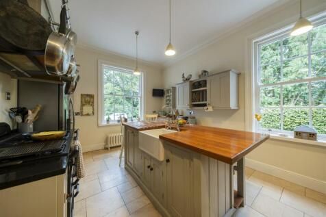 2 Riddings House-004.JPG