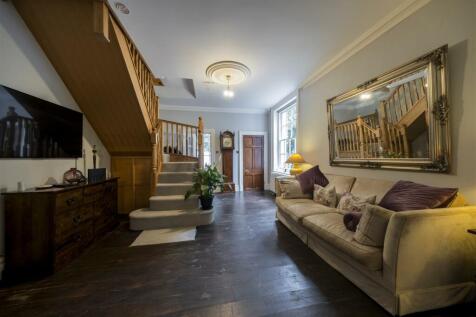 2 Riddings House-018.JPG