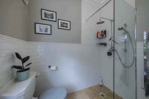 2 Riddings House-033.JPG
