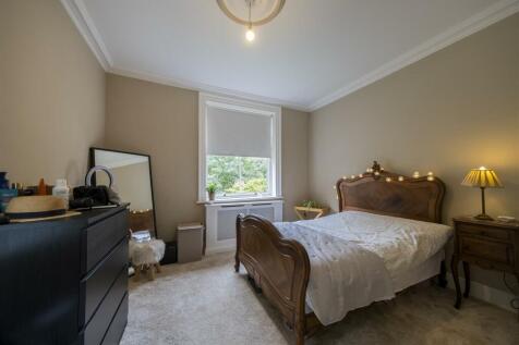 2 Riddings House-027.JPG