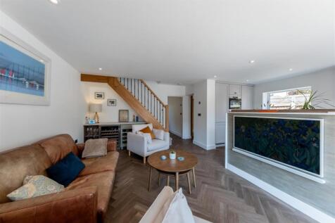 14 Burgess Place-013.jpg