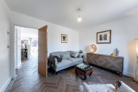 14 Burgess Place-017.jpg