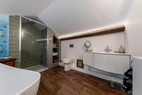 14 Burgess Place-030.jpg